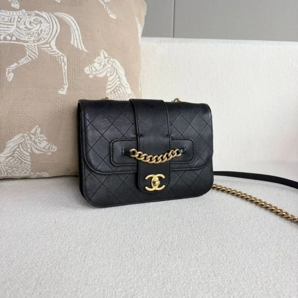 Chanel Women Pre-Loved Bag Very Good Condition